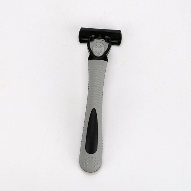 disposable-razor-xr-006-06